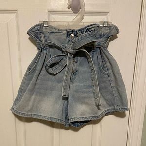 Closet clearout American eagle shorts